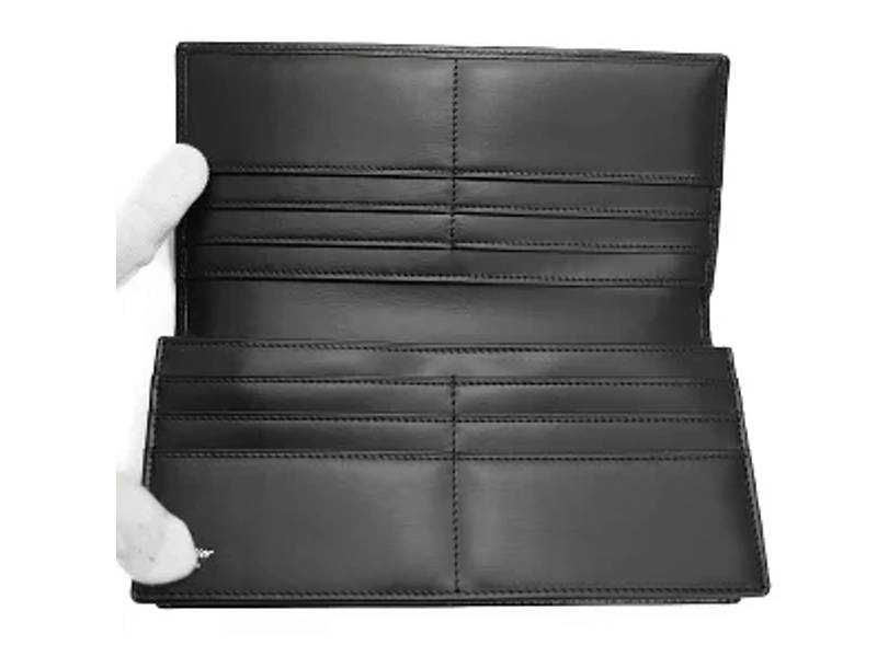 BLACK 12 CC INTERNATIONAL WITH ROMAN NUMERAL  WALLET PASHA CARTIER CRL3000924